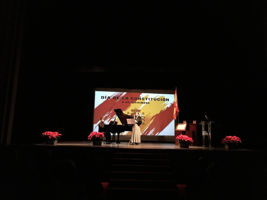 Las Medallas de Almendralejo se entregaron en el acto del Día de la Constitución 