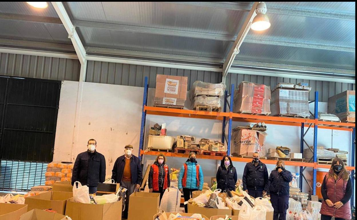 El año pasado se recogieron 2.500 kilos de alimentos en esta operación solidaria. 