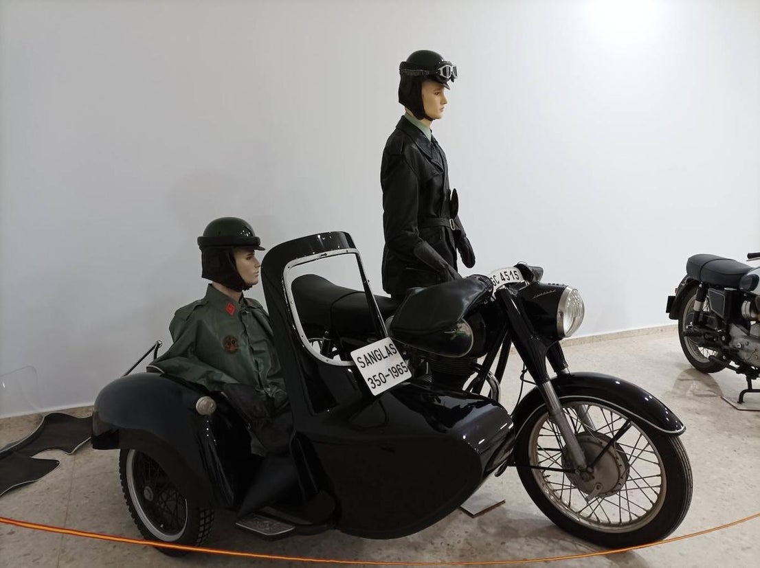 El Museo de la Guardia Civil de Raúl Morcillo tiene más de 10.000 referencias. 