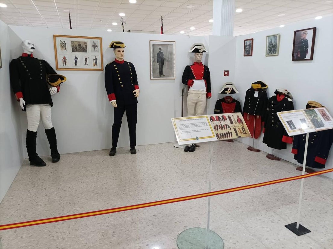 El Museo de la Guardia Civil de Raúl Morcillo tiene más de 10.000 referencias. 