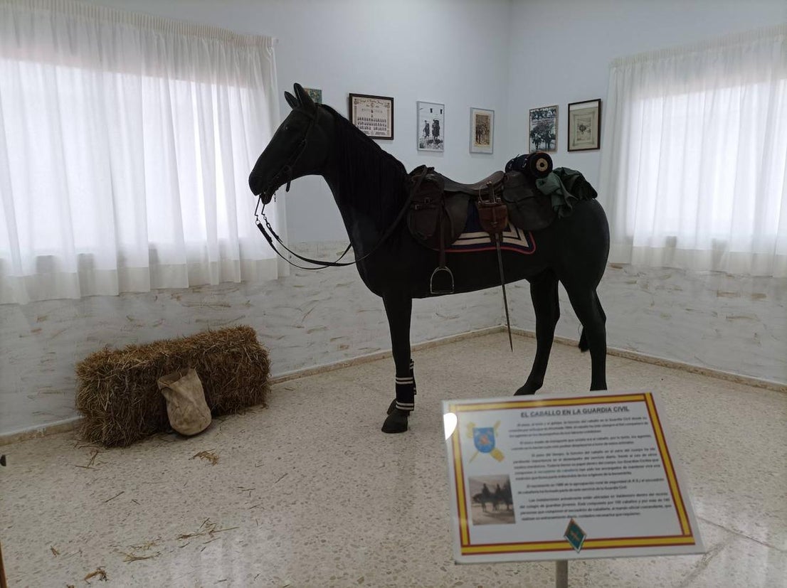 El Museo de la Guardia Civil de Raúl Morcillo tiene más de 10.000 referencias. 