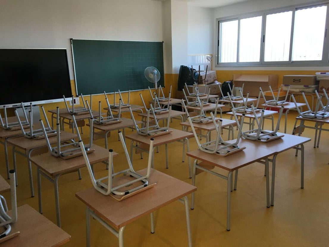 Los padres y madres de alumnos han visitado este viernes el nuevo colegio Ortega y Gasset. 