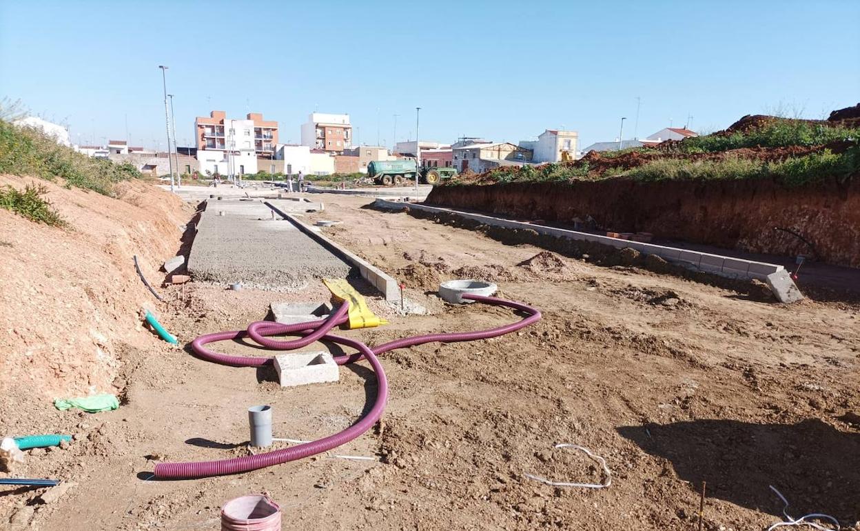 También se incrementó considerablemente la obra privada. 