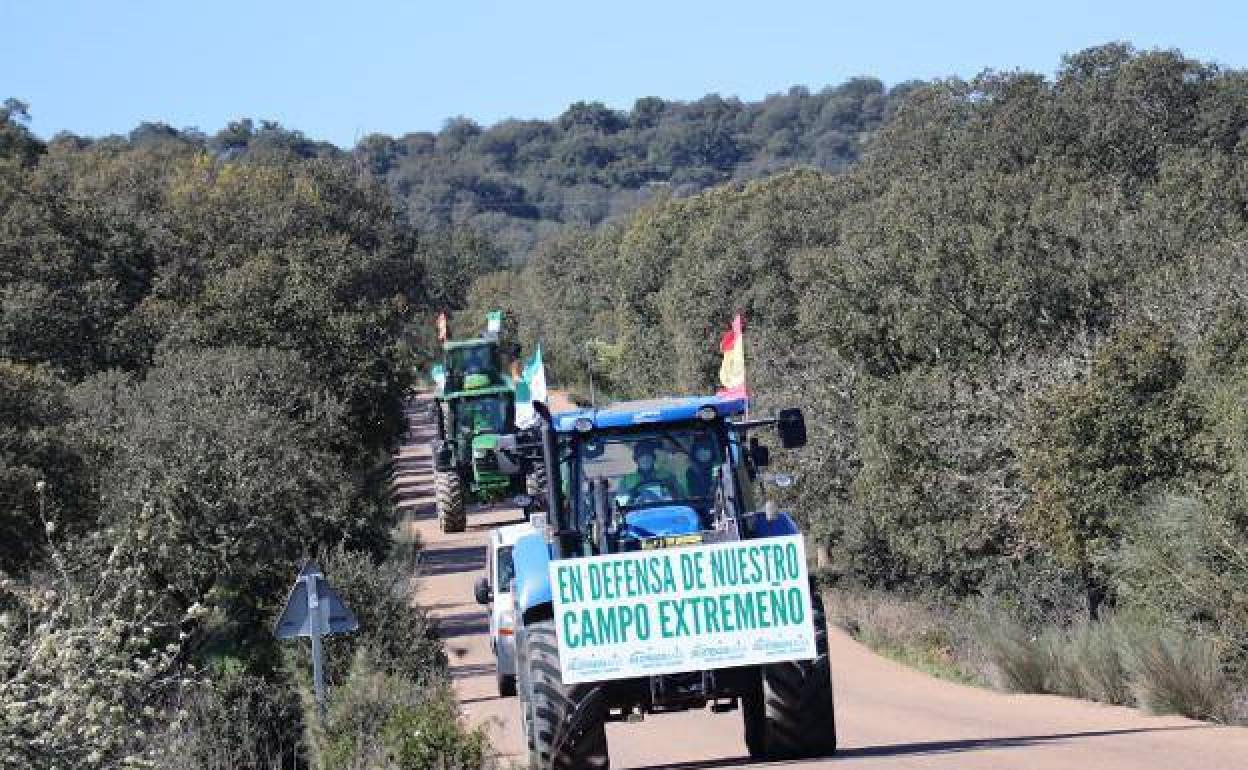 La Comunidad de Labradores llama a los agricultores para que acudan a la tractorada de protesta del día 22