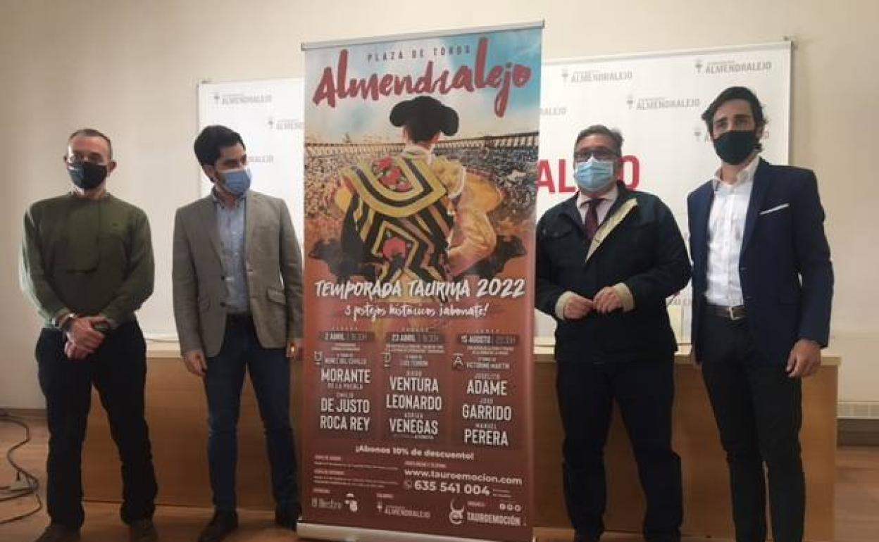 Morante de la Puebla, Emilio de Justo y Roca Rey abren la temporada en el coso de la Piedad