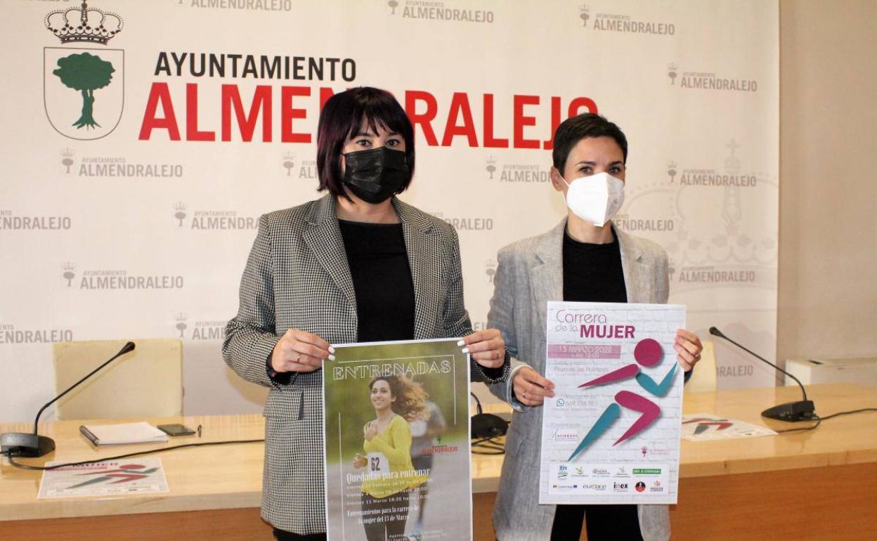 Las concejalas Macarena Domínguez y Raquel del Puerto. 