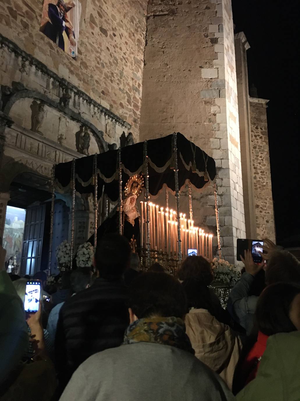 La Semana Santa ha brillado este año tras la pandemia en Almendralejo. 