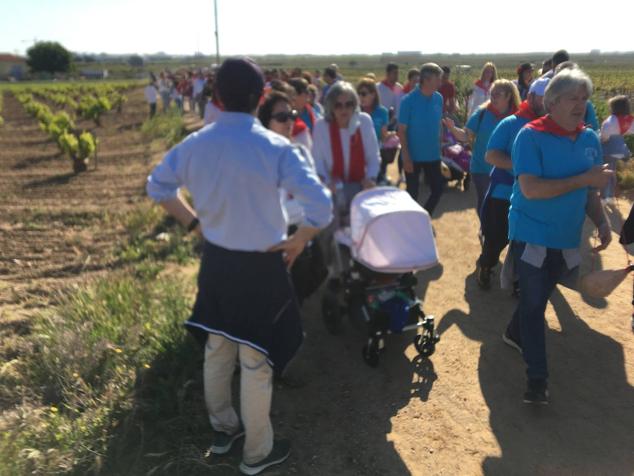 Este año la romería de San Marcos ha reunido a miles de personas en el camino a la ermita. 