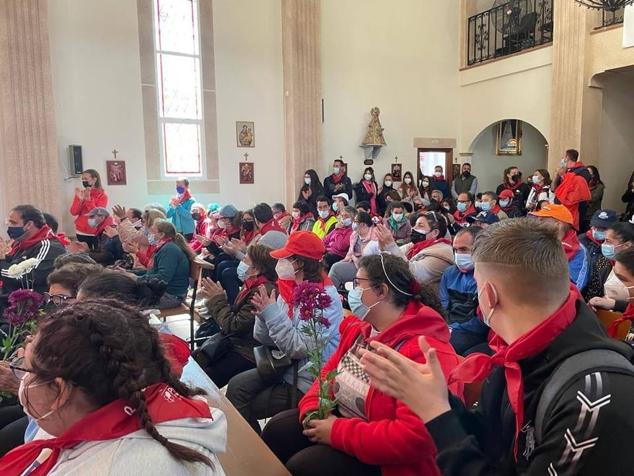 Este año la romería de San Marcos ha reunido a miles de personas en el camino a la ermita. 