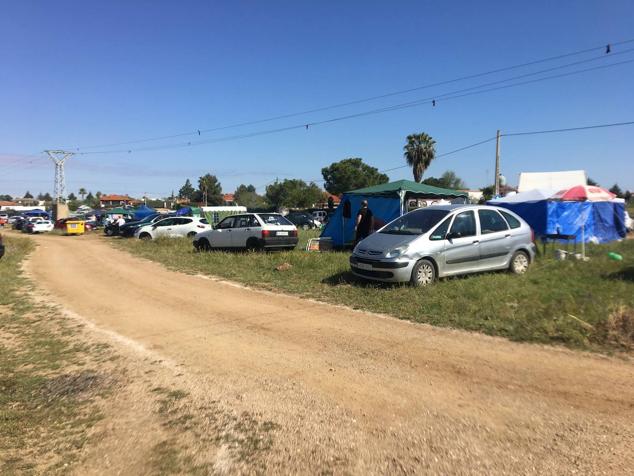 Este año la romería de San Marcos ha reunido a miles de personas en el camino a la ermita. 