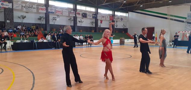 Fotos: 400 bailarines de toda España participan en el VI Trofeo Ciudad de Almendralejogloria