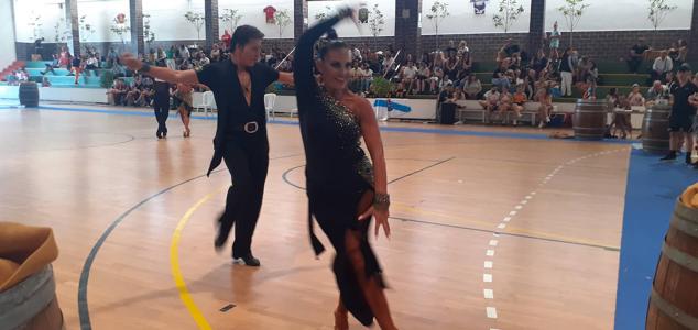 Fotos: 400 bailarines de toda España participan en el VI Trofeo Ciudad de Almendralejogloria