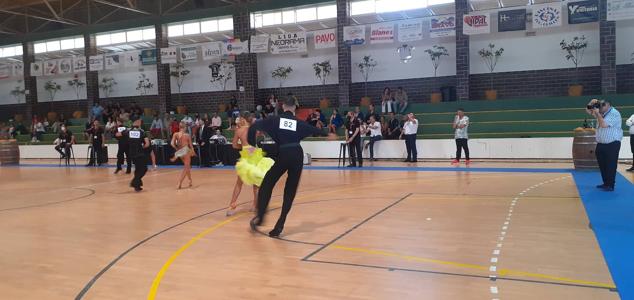 Fotos: 400 bailarines de toda España participan en el VI Trofeo Ciudad de Almendralejogloria
