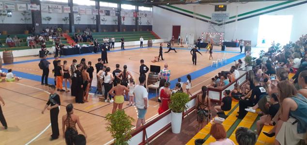 Fotos: 400 bailarines de toda España participan en el VI Trofeo Ciudad de Almendralejogloria