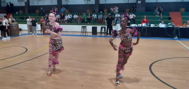 Fotos: 400 bailarines de toda España participan en el VI Trofeo Ciudad de Almendralejogloria