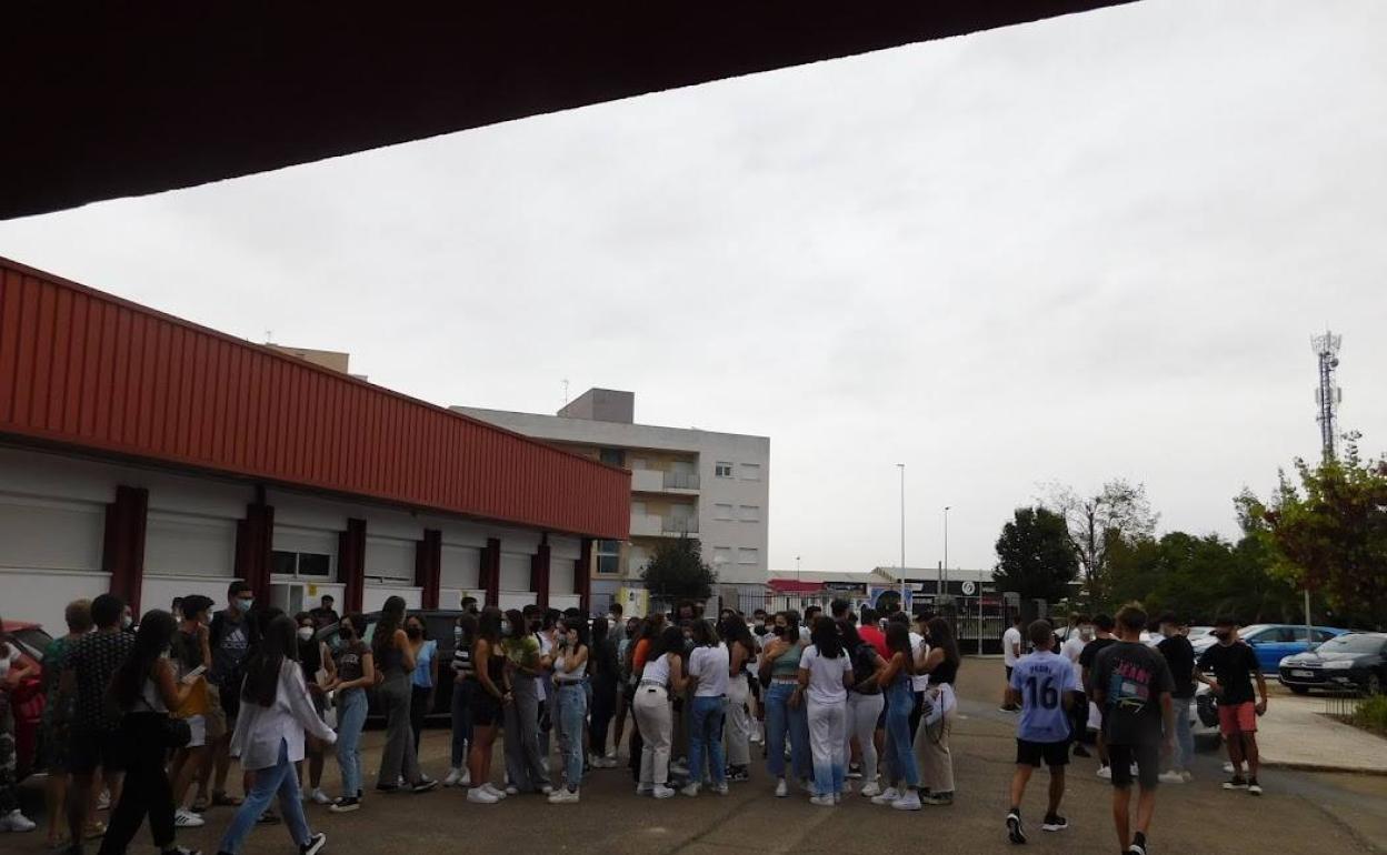 Educación crea finalmente la quinta línea de ESO en el IES Santiago Apóstol