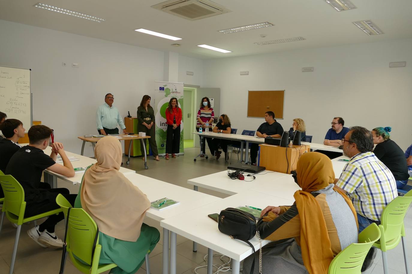 Ofertan un curso de Gestión de llamadas de teleasistencia para formar a desempleados vulnerables