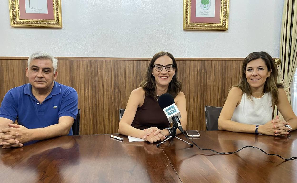 Juan Daniel Bravo, Eva Pérez y Arancha Jiménez. 