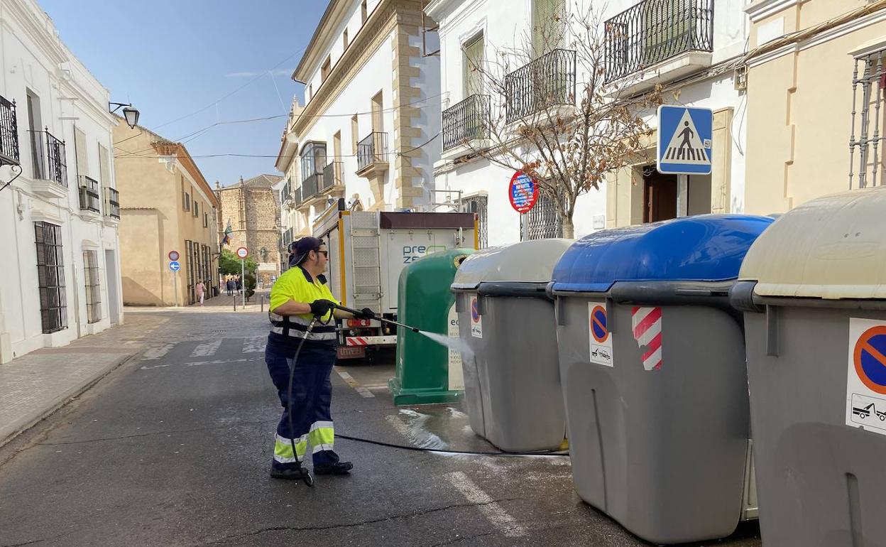 Limpieza inicia el viernes una campaña especial de feria para reforzar el servicio