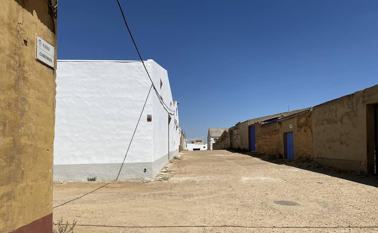 Se echará una capa de hormigón a las calles Casetones y Tajo. 