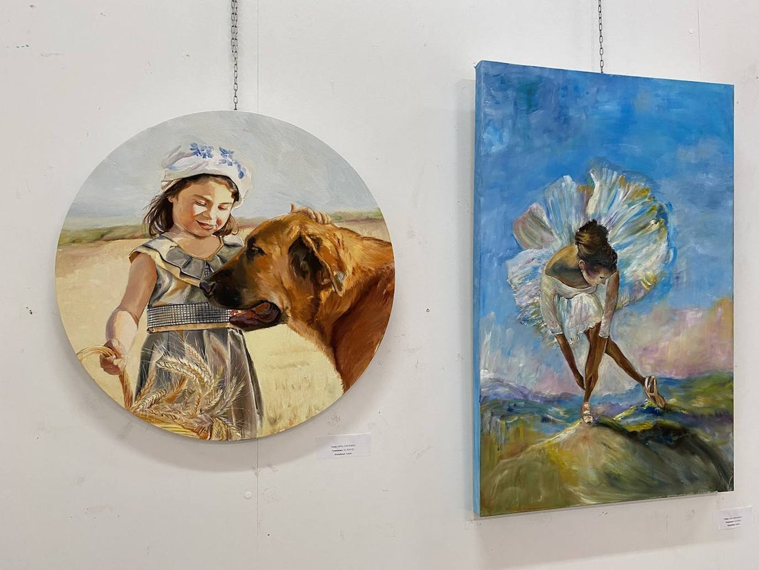 Este año se han presentado 55 obras al Certamen Miguel Antolín de pintura. 