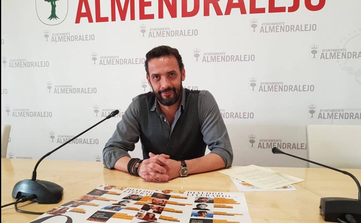 David Trueba, Florián Recio, Ángel Martín y Concostrina estarán en el Otoño Literario