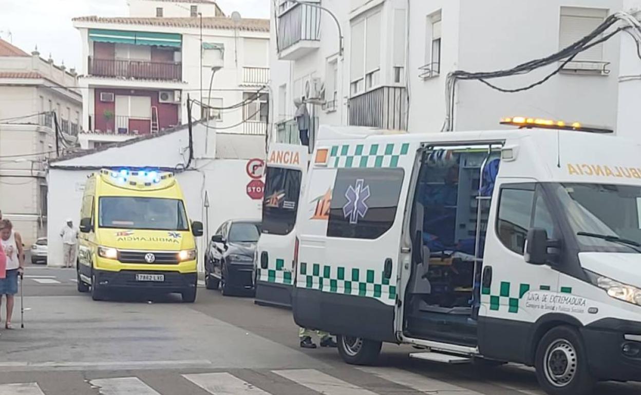 Herida grave una mujer tras caer de un tercer piso