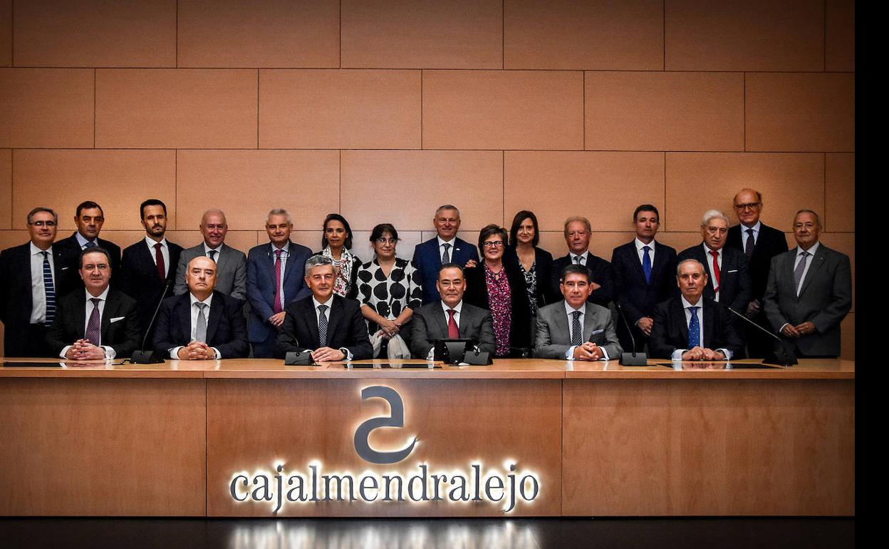 Cajalmendralejo recupera el edificio de plaza de San Francisco de Badajoz