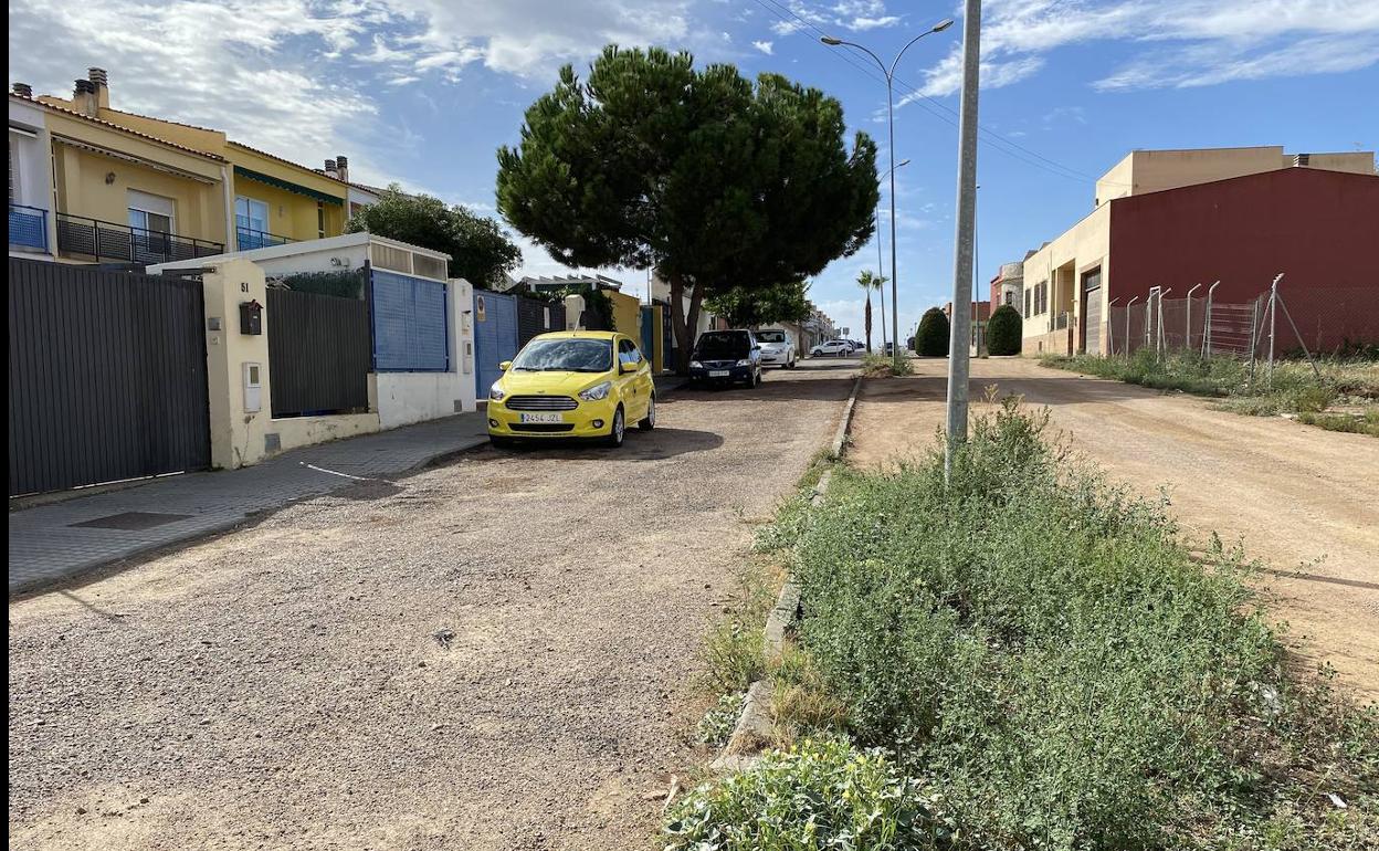 Sale a licitación la urbanización de la calle Navalmoral después de veinte años
