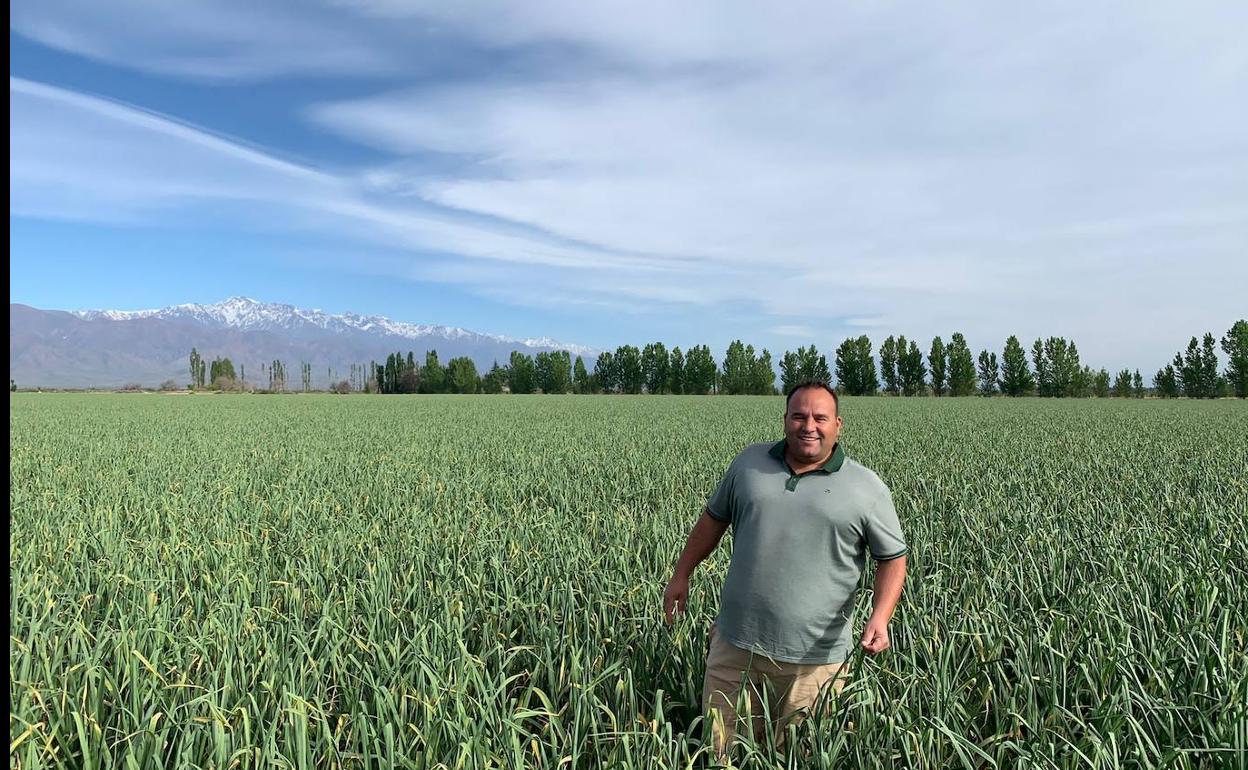 Empresarios de Aceuchal viajan a Argentina para intercambiar conocimiento en el cultivo del ajo