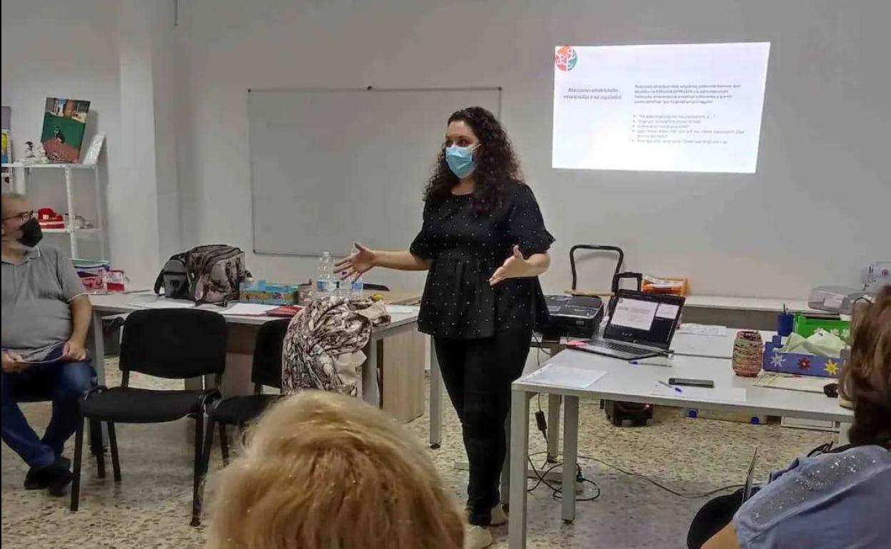 Este viernes Mama Teatre representa Agárico en beneficio de Feafes Salud Mental