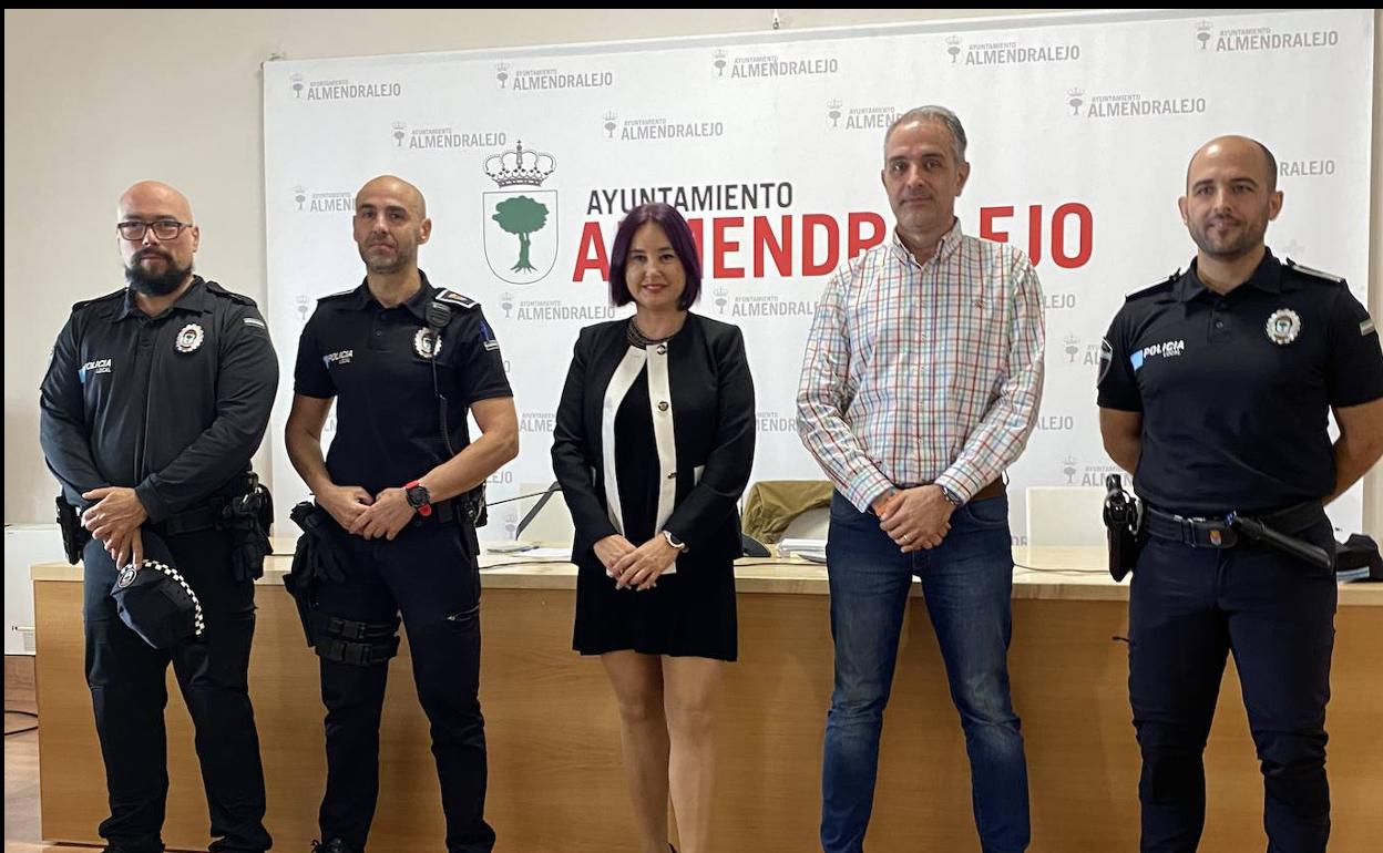 Dos agentes de la Policía Local harán seguimiento a víctimas de violencia de género