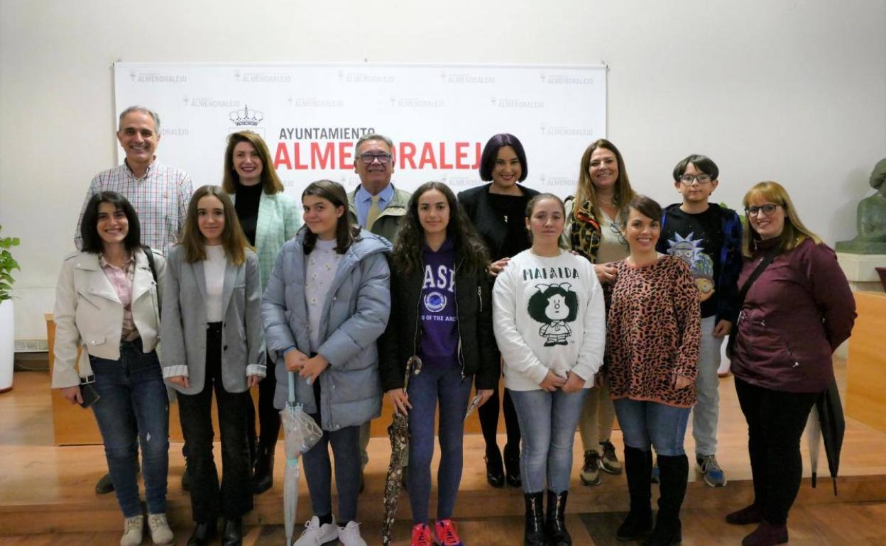 Los niños piden mejor iluminación y carril bici a San Marcos