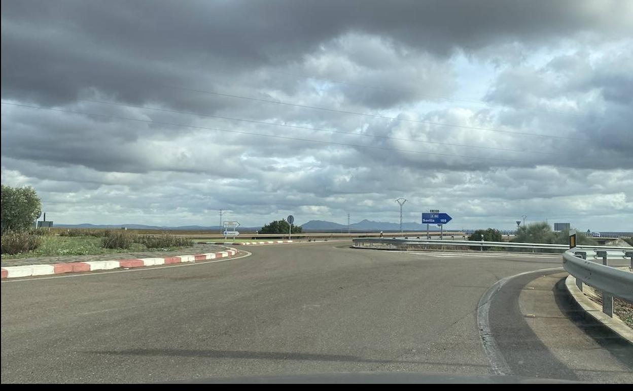 La obra permitirá construir un enlace completo a la Autovía donde ahora hay un semienlace. 