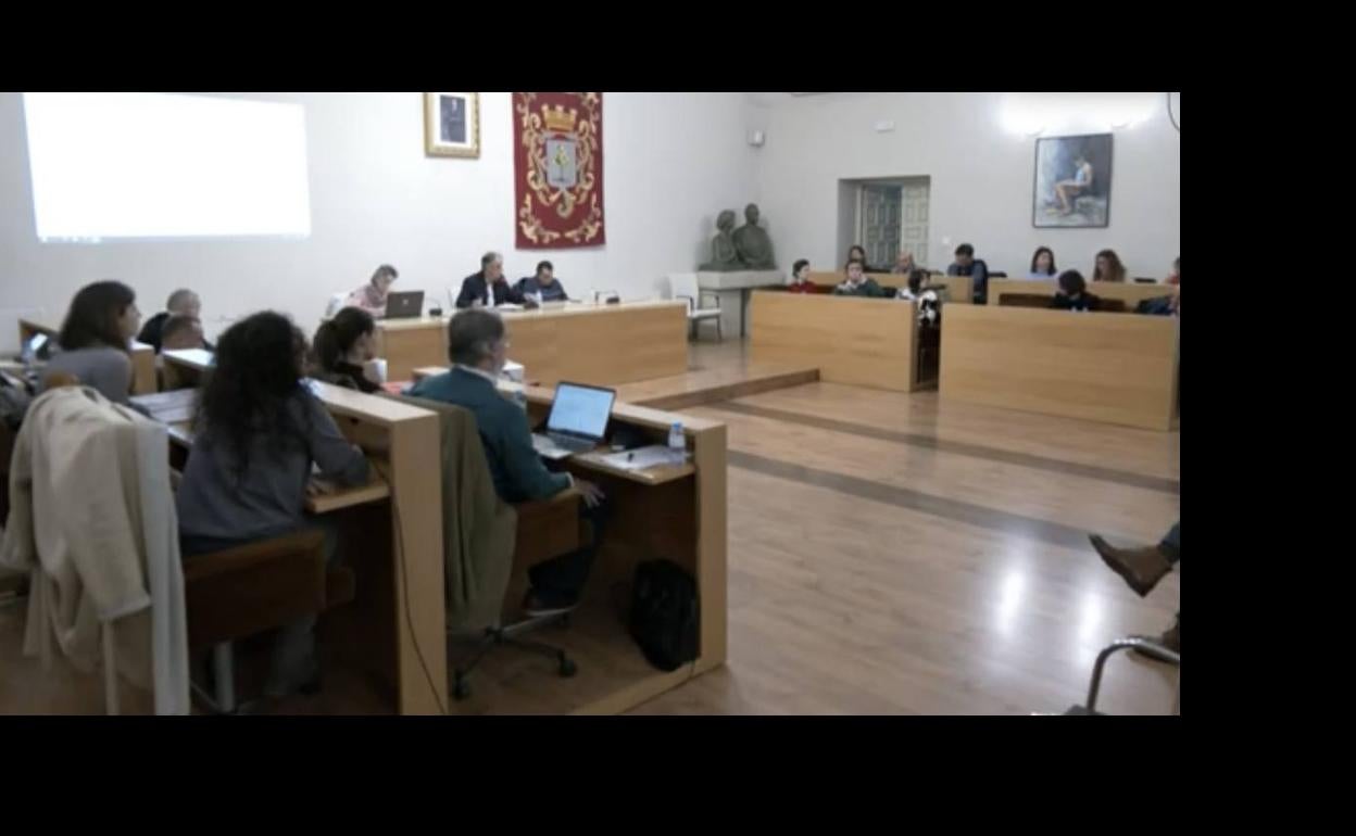 El Pleno aprueba la nueva plantilla orgánica del Ayuntamiento con 234 trabajadores