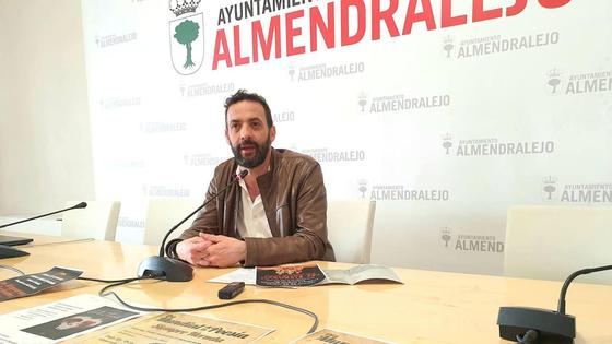 La escritora Ada Salas impartirá un taller online de poesía para jóvenes