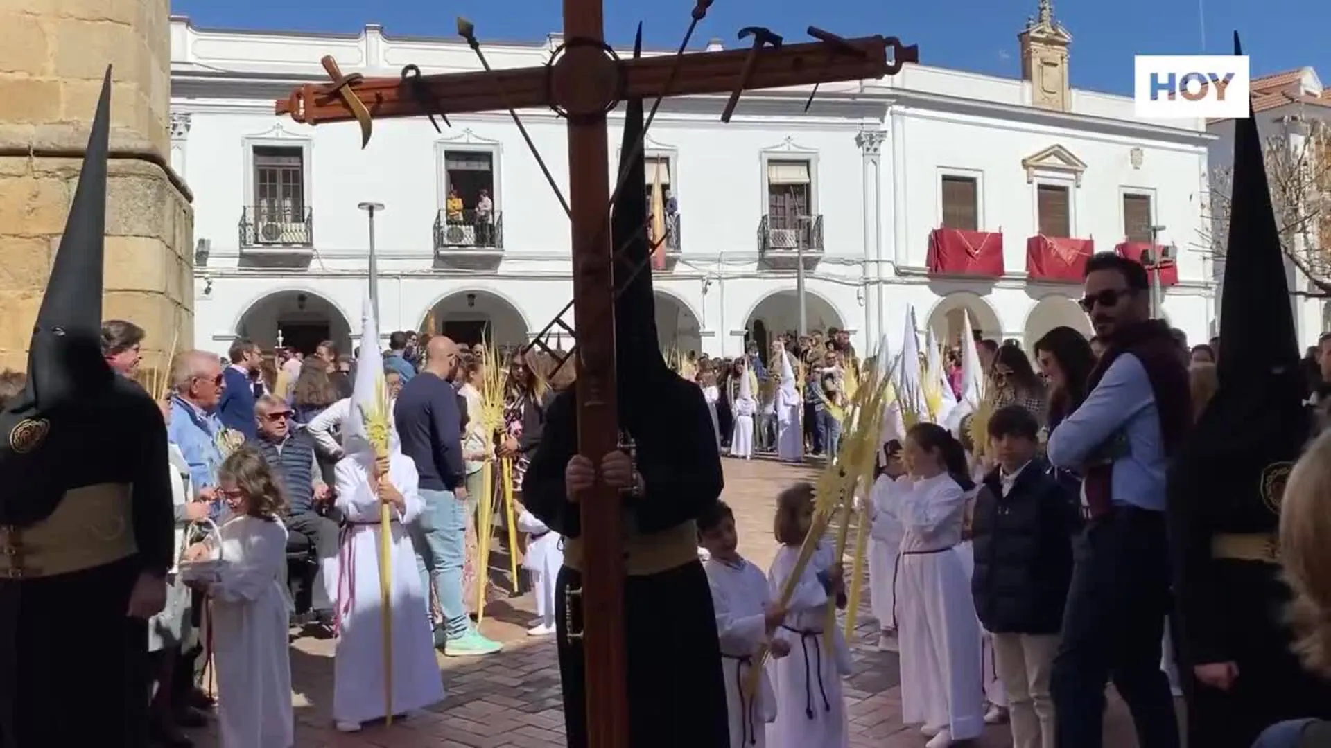 Cientos de personas participan en la procesión de 'La Burrita'