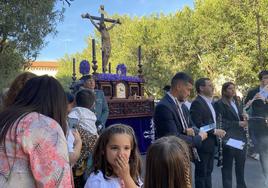 El paso del Cristo del Amparo estuvo acompañado por la banda OJe de Mérida