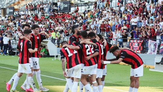 El CD Extremadura inicia la venta de entradas para la final del ascenso