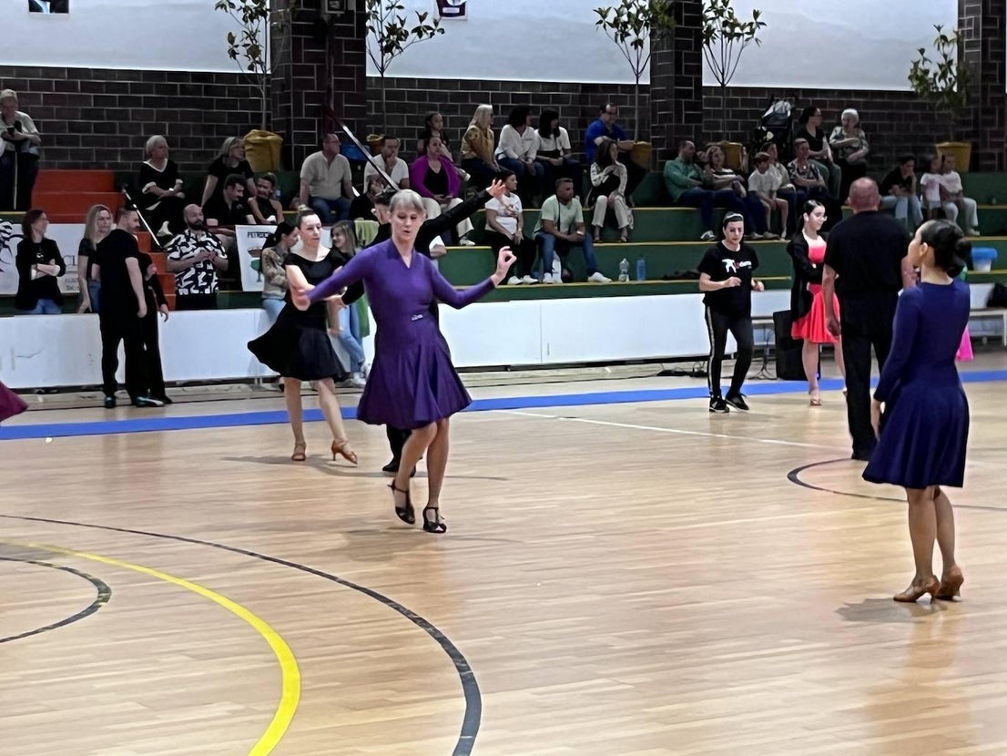 200 bailarines de toda España acuden a los trofeos de Almendralejo