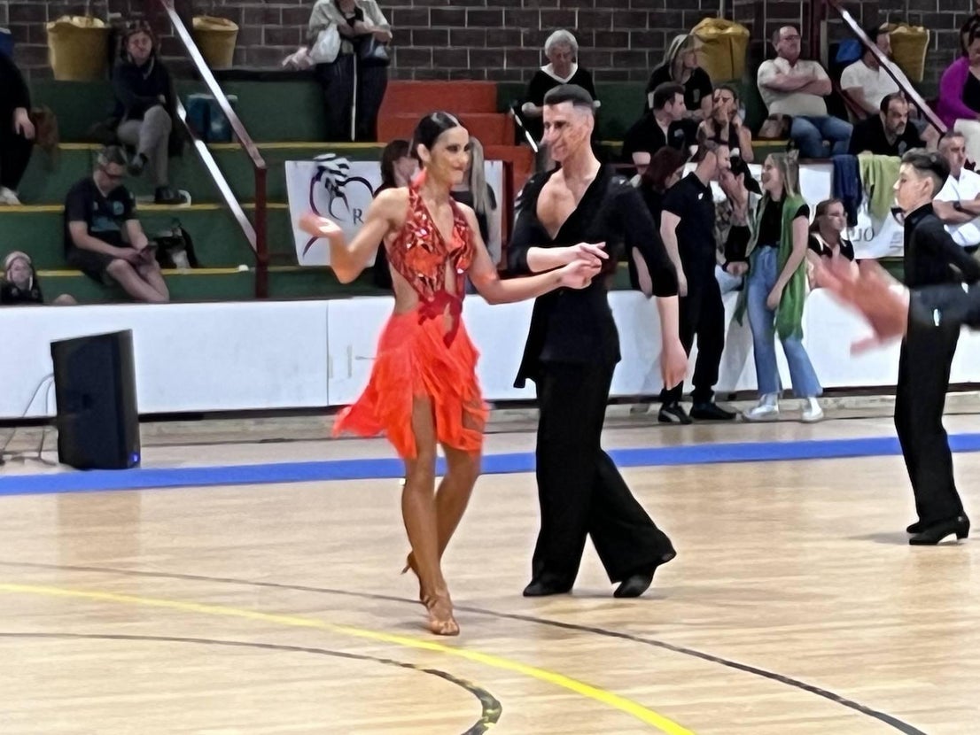 200 bailarines de toda España acuden a los trofeos de Almendralejo