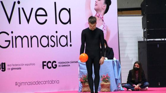 Alberto Lallave: «La gimnasia me aporta mucha organización»