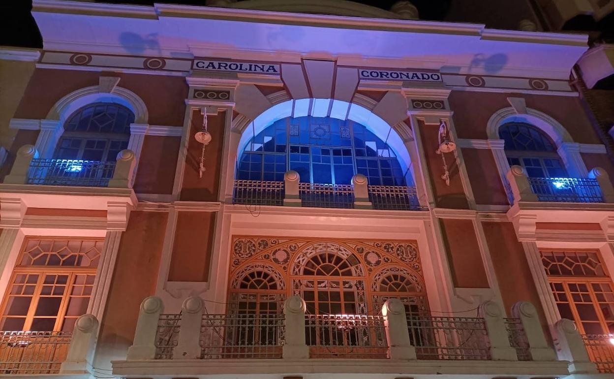 El objetivo es que el teatro tenga una programación cultural con regularidad. 