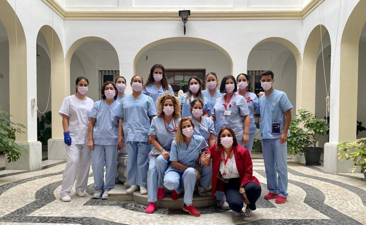 Trabajadores del Hospital del Pilar. 