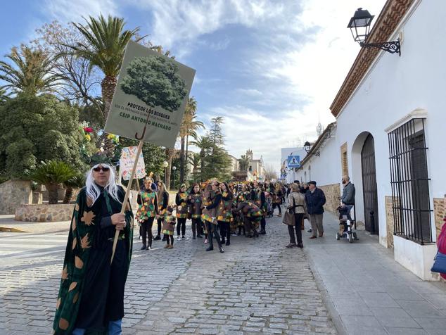 El desfile discurrió por la avenida de La Paz. 