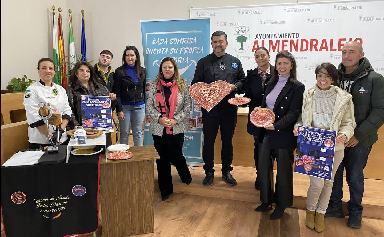 En el acto colaborarán Carmen La Parreña y la escuela de Víctor Amaya, entre otros. 