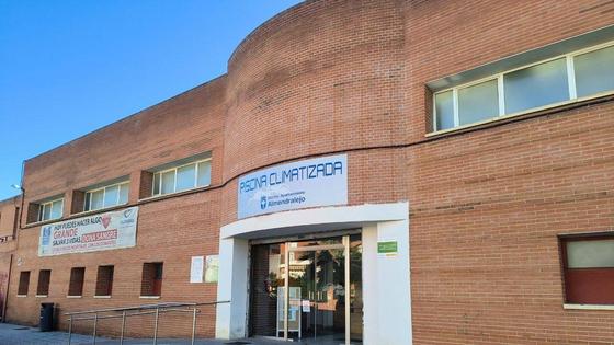 La situación de la piscina climatizada comienza a preocupar