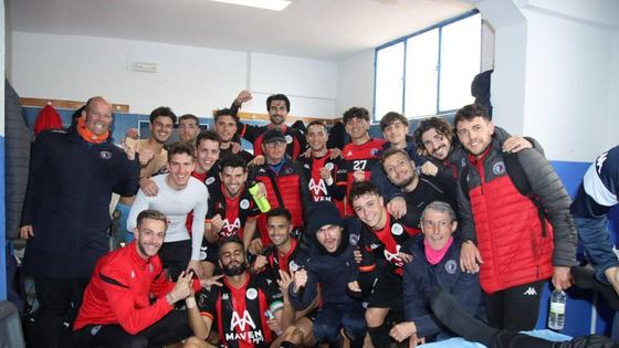 El Extremadura mantiene su renta tras vencer en Zafra