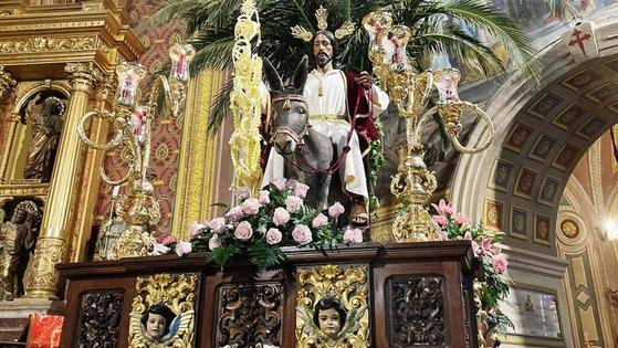 Dos procesiones abren la Semana Santa en este Domingo de Ramos