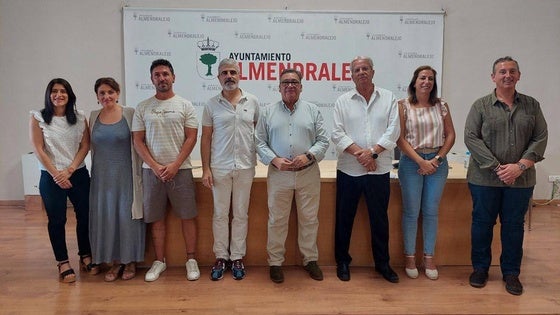 Las firmas Graginsa y Samarkanda, junto al agricultor Juan García Lavado, homenajeados durante las fiestas